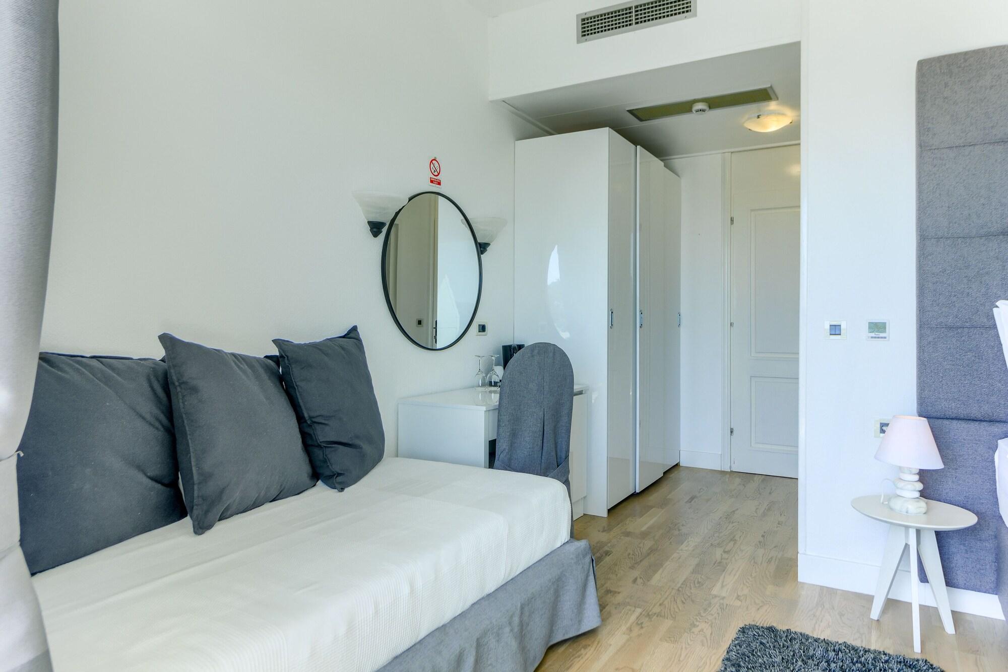 Hotel Villa Zarko Kaštel Stari Zewnętrze zdjęcie