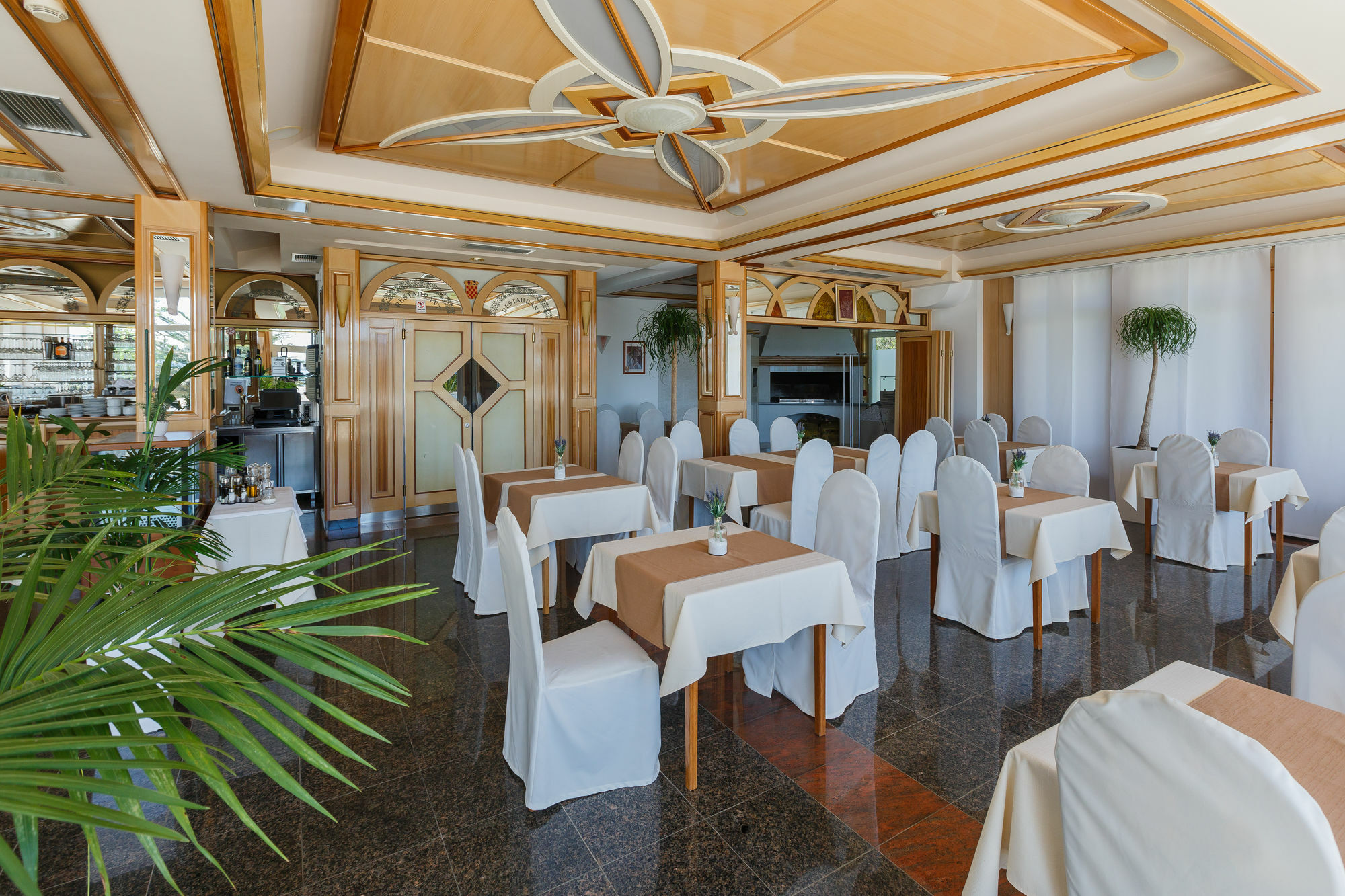 Hotel Villa Zarko Kaštel Stari Zewnętrze zdjęcie