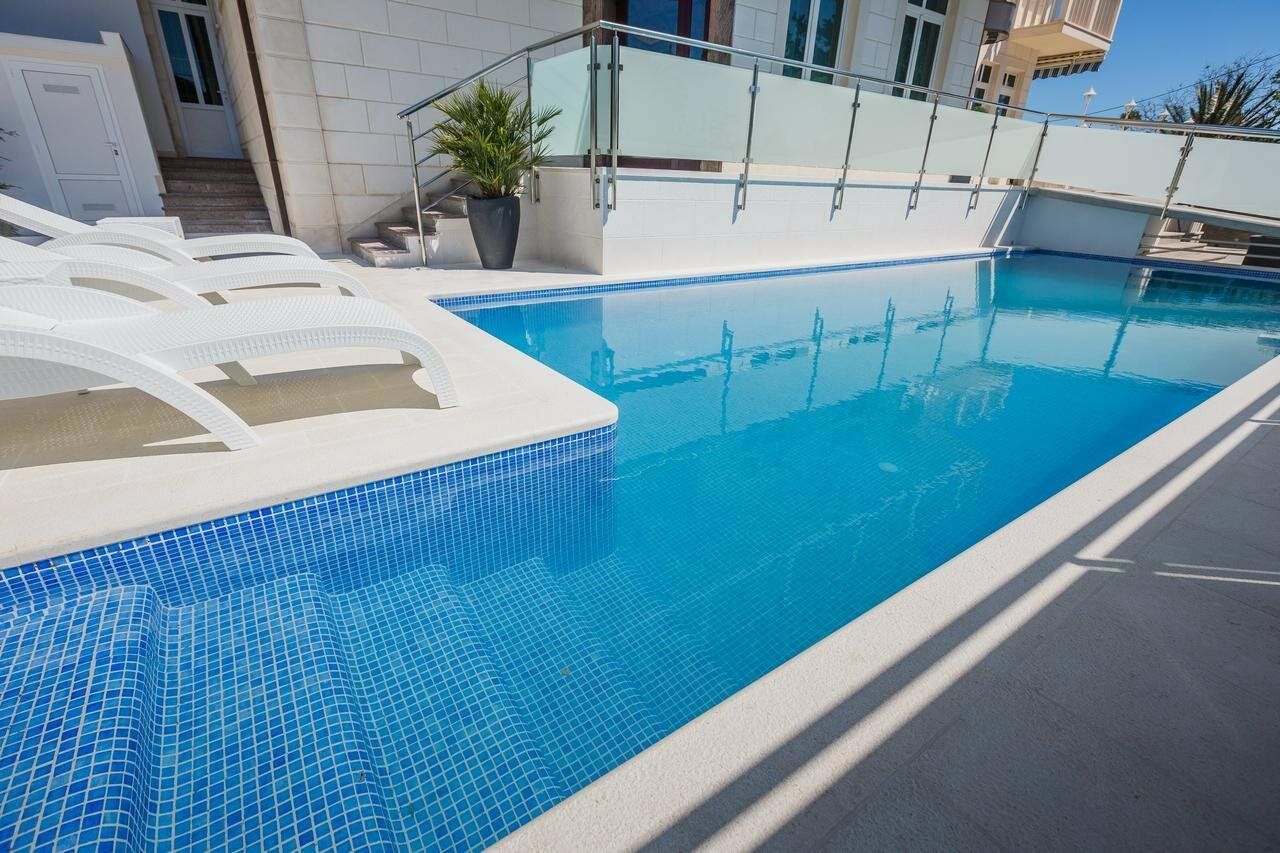 Hotel Villa Zarko Kaštel Stari Zewnętrze zdjęcie